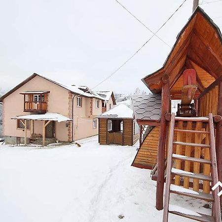 슬랍스크 На Гірському Схилі 아파트 외부 사진